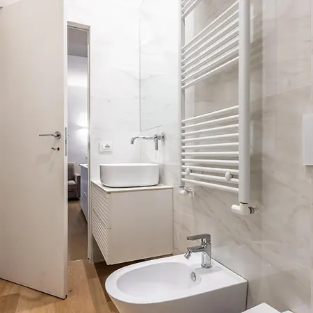 Sant'andrea Charme * Milão